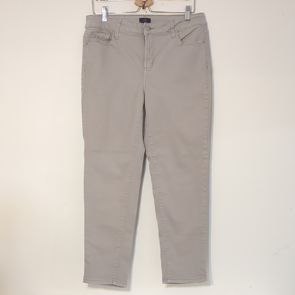 NYDJ Women's Straight Leg Jeans in Light Gray